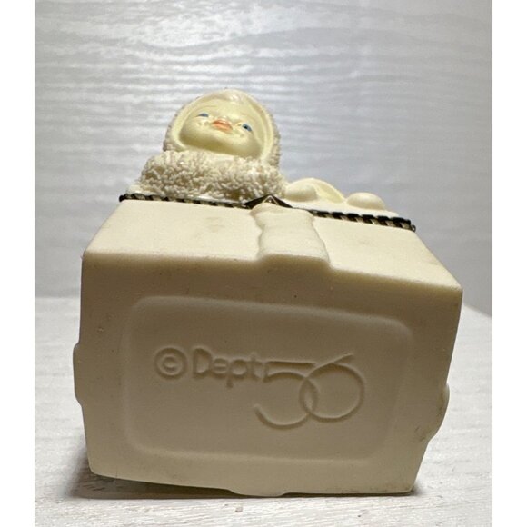 Vintage Dept 56 Snowbabies Bisque Porcelain SURPRISE! Hinged Trinket Gift Box - Picture 5 of 9